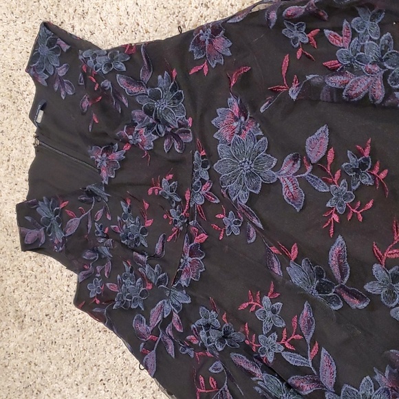 EUC Tommy Hilfiger dress sz 12 - Picture 14 of 14